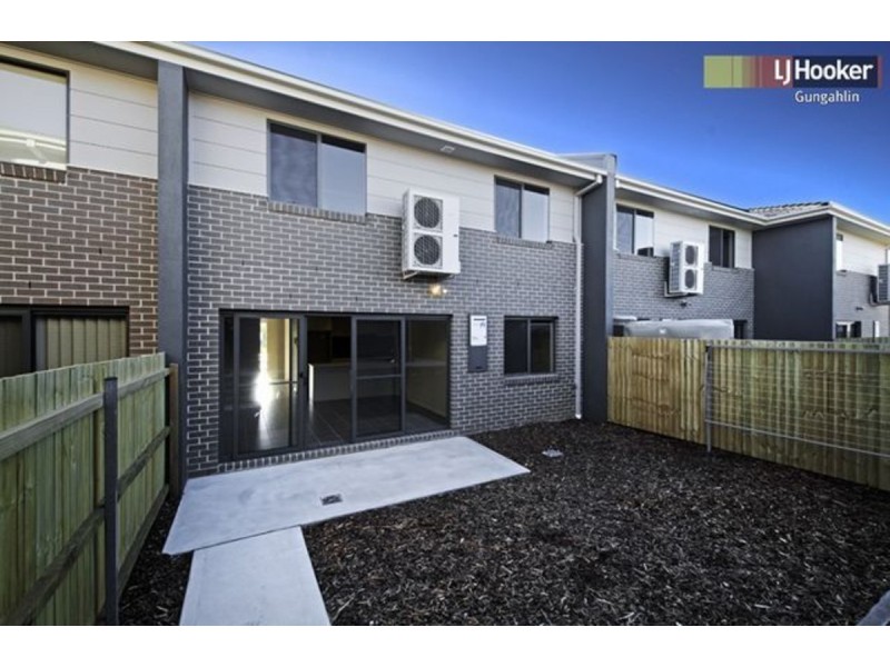 25 Leslie Dwyer Street, Forde ACT 2914