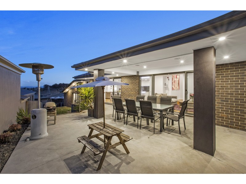 7 Cartledge Street, Casey ACT 2913
