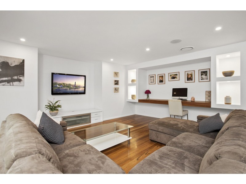 7 Cartledge Street, Casey ACT 2913