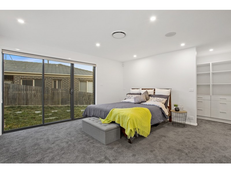7 Cartledge Street, Casey ACT 2913