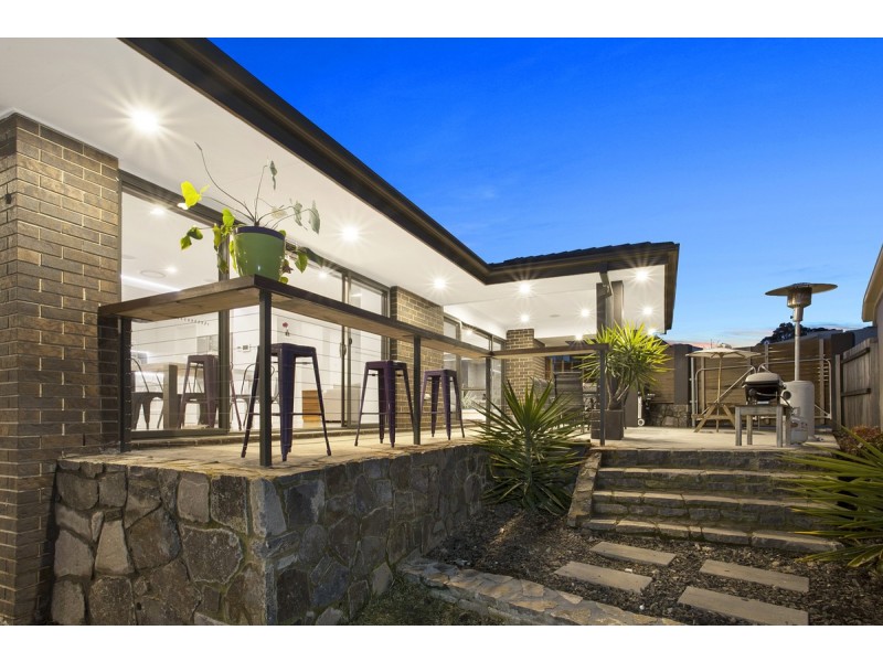 7 Cartledge Street, Casey ACT 2913