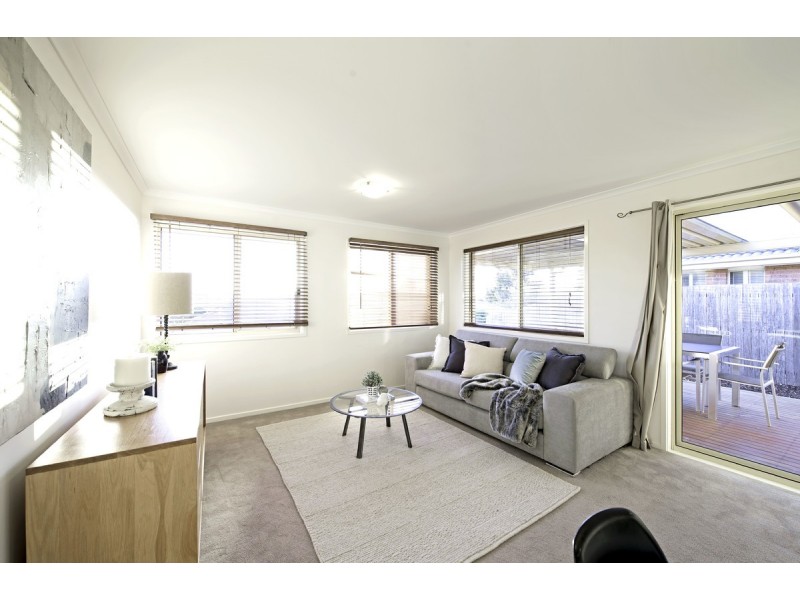 51 Dagmar Berne Street, Macgregor ACT 2615