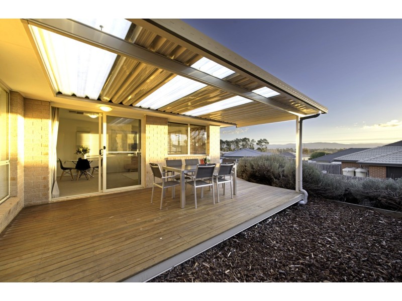 51 Dagmar Berne Street, Macgregor ACT 2615