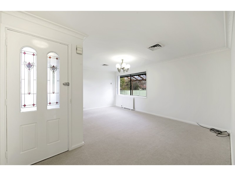 3 Traill Place, Charnwood ACT 2615