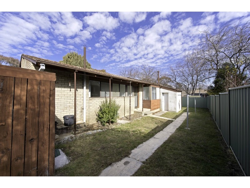 3 Traill Place, Charnwood ACT 2615