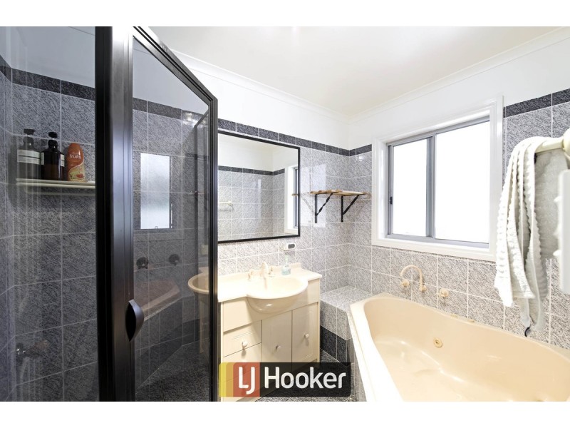 28 Burraly Court, Ngunnawal ACT 2913