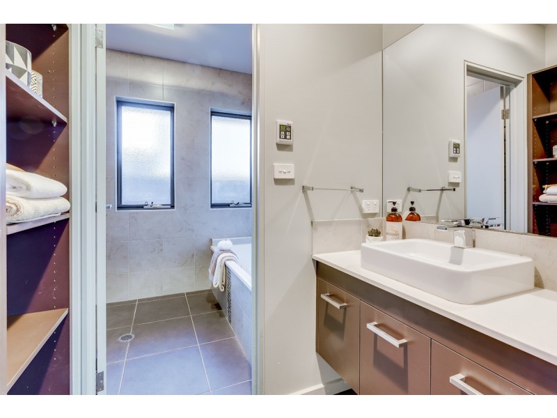 84 Chance Street, Crace ACT 2911