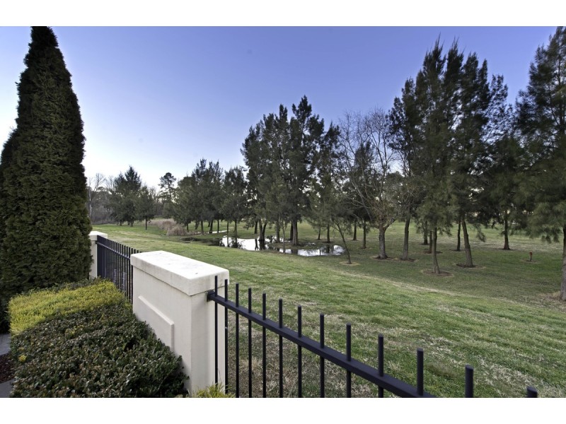 144/50 Ellenborough Street, Lyneham ACT 2602