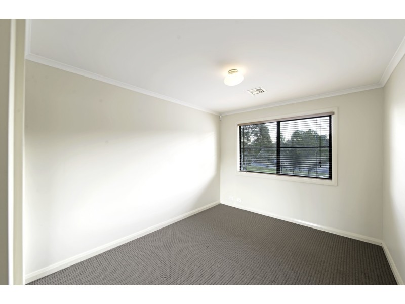 144/50 Ellenborough Street, Lyneham ACT 2602