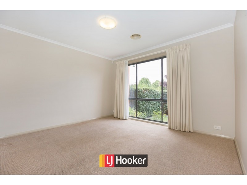 4 Ayrton Street, Gungahlin ACT 2912