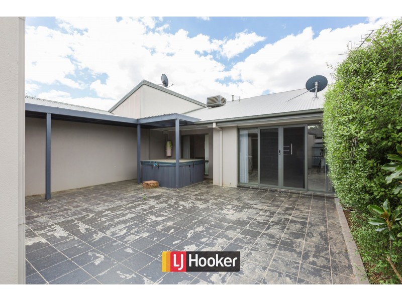 4 Ayrton Street, Gungahlin ACT 2912