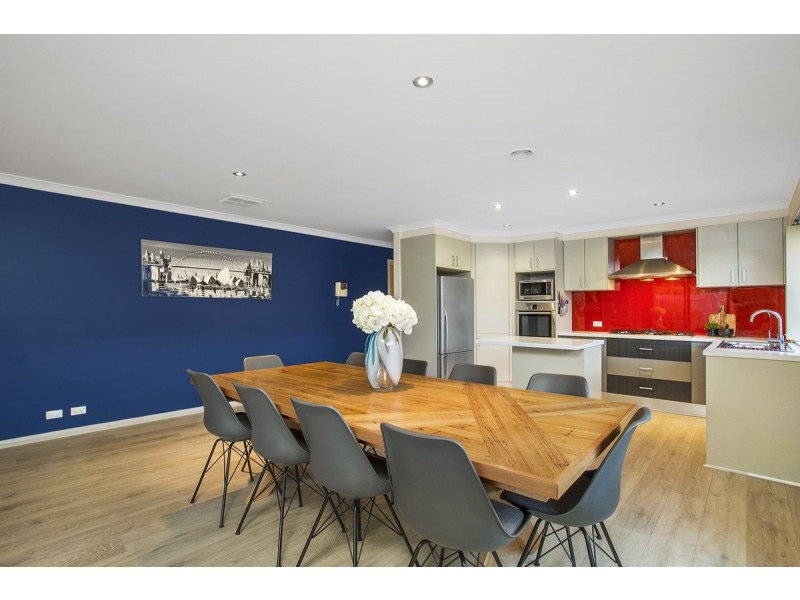 16 Denoon Street, Forde ACT 2914