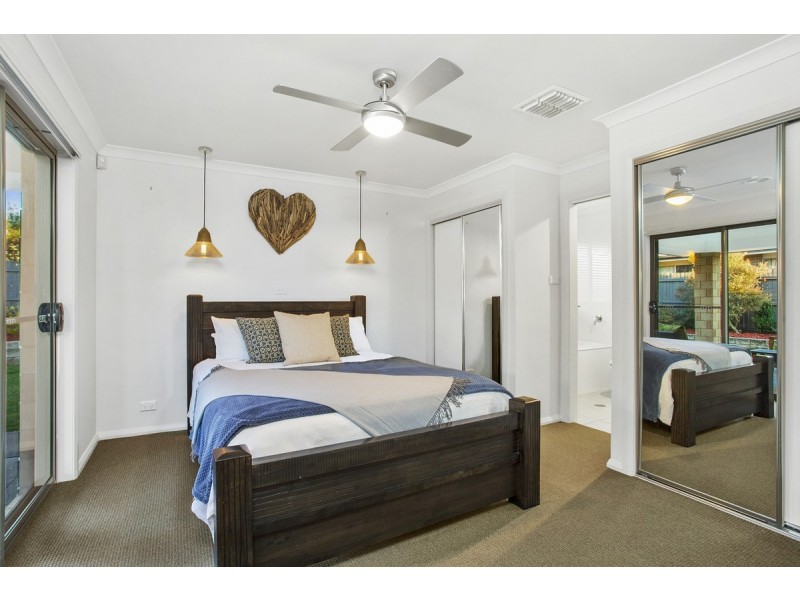 16 Denoon Street, Forde ACT 2914