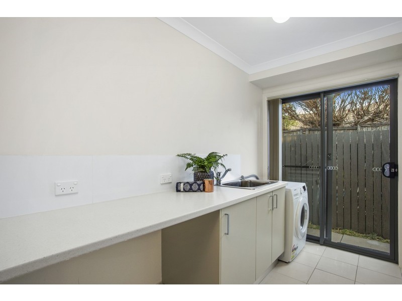 16 Denoon Street, Forde ACT 2914