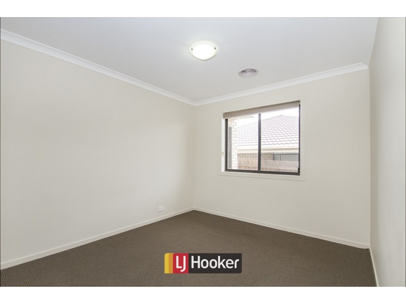32 Murrjinelle Circuit, Bonner ACT 2914