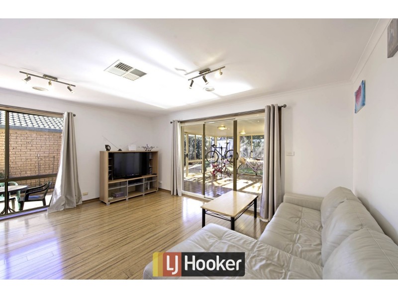 8 Laptz Close, Palmerston ACT 2913
