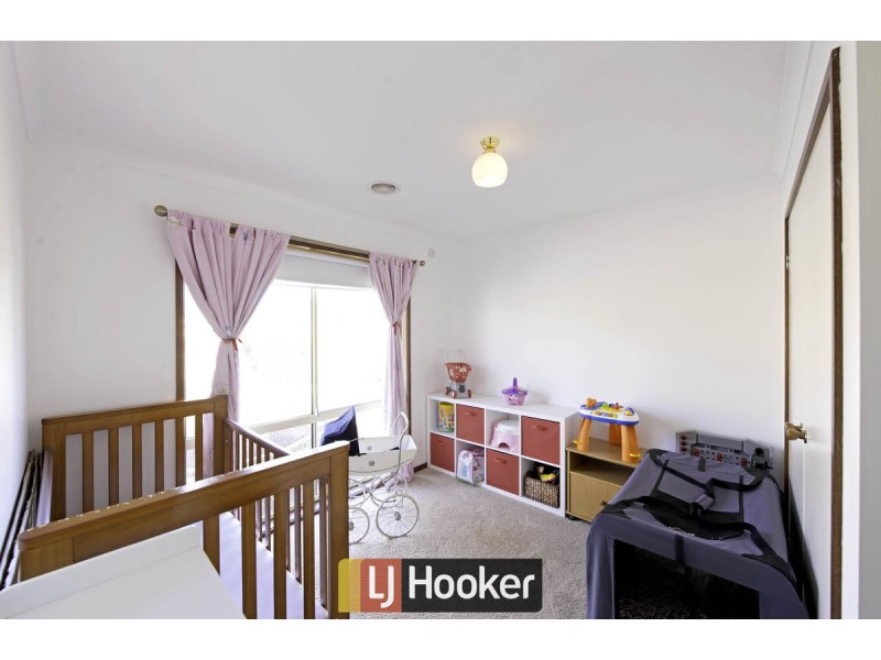 8 Laptz Close, Palmerston ACT 2913