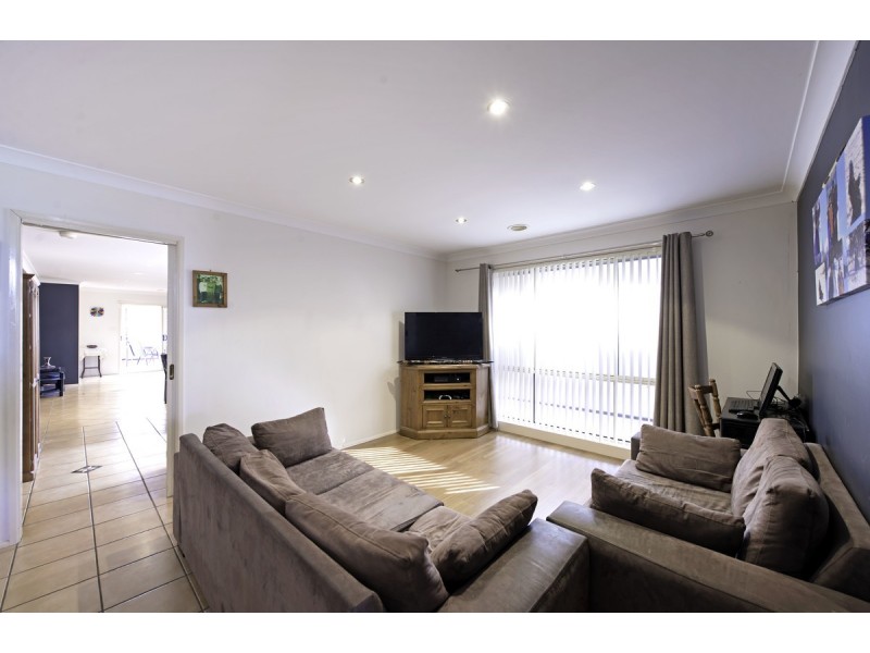 6 Star Close, Amaroo ACT 2914