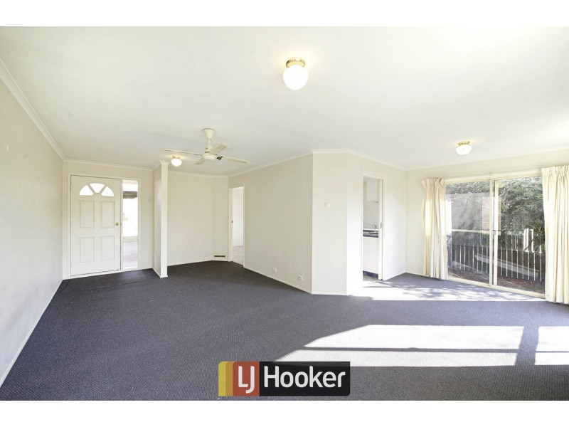 14 Hughes Crescent, Ngunnawal ACT 2913