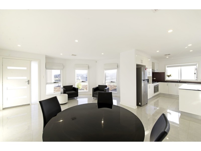 4 Daramoolen Street, Ngunnawal ACT 2913