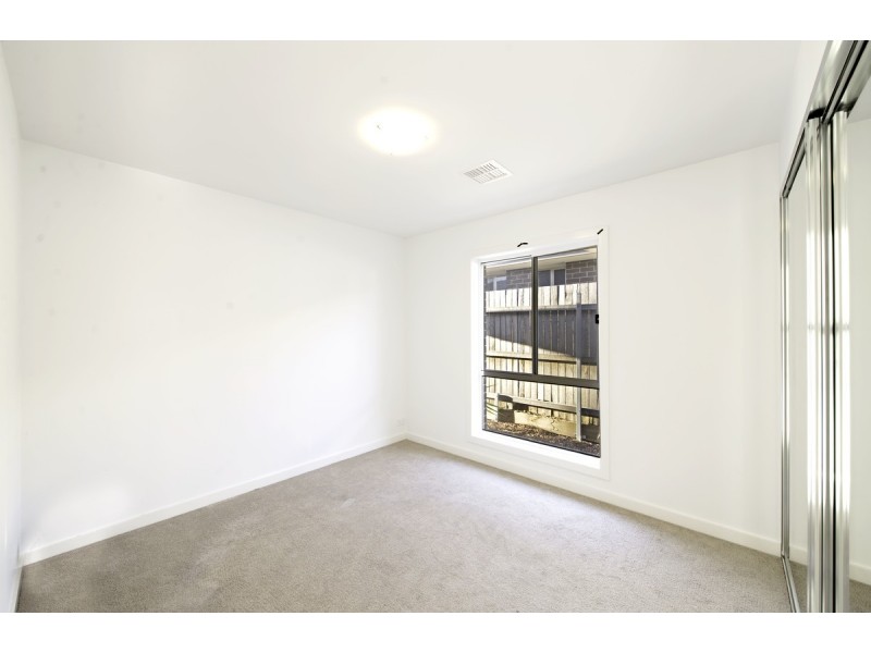 4 Daramoolen Street, Ngunnawal ACT 2913