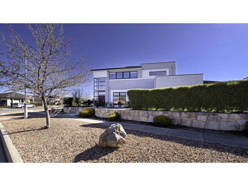 1 Dreyer Street, Franklin ACT 2913