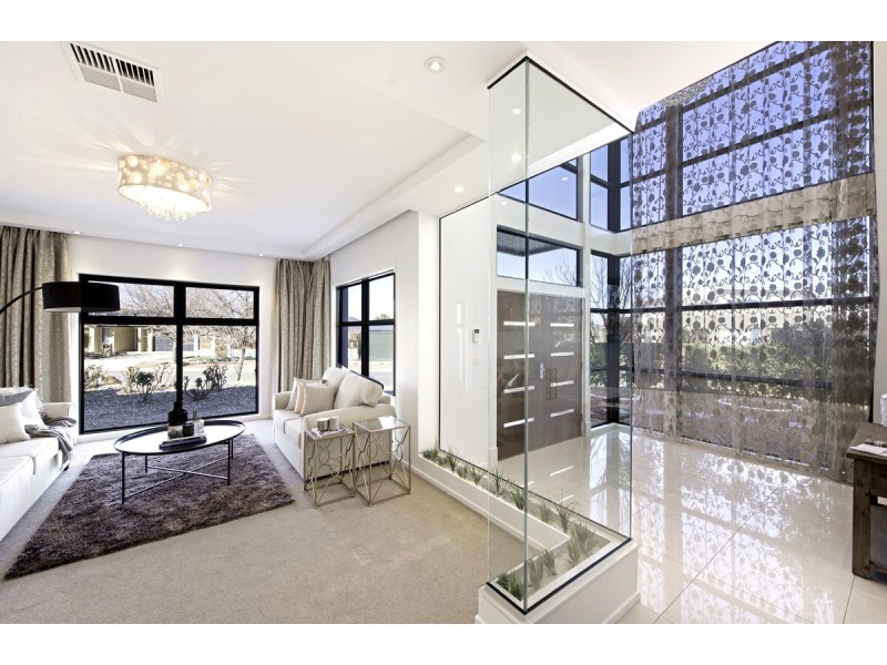 1 Dreyer Street, Franklin ACT 2913