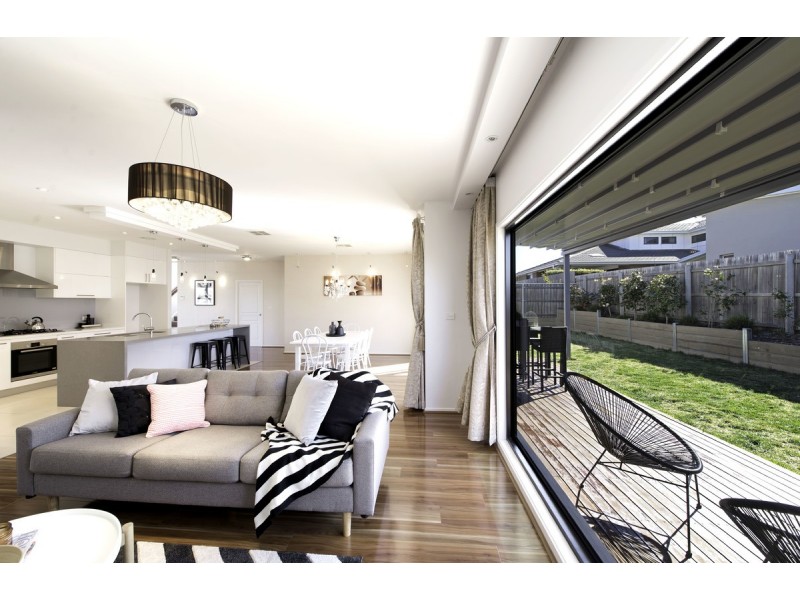 1 Dreyer Street, Franklin ACT 2913