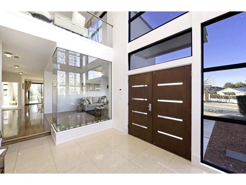 1 Dreyer Street, Franklin ACT 2913