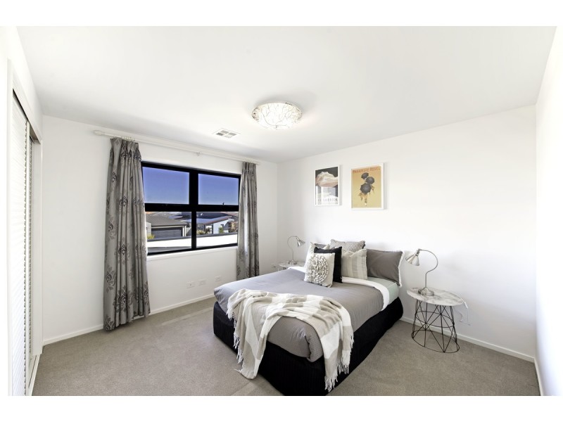 1 Dreyer Street, Franklin ACT 2913