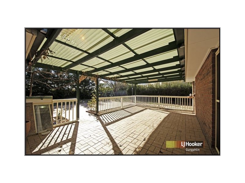 35 Macedon Crescent, Palmerston ACT 2913