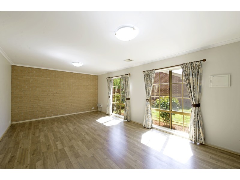 12 Saxby Close, Amaroo ACT 2914