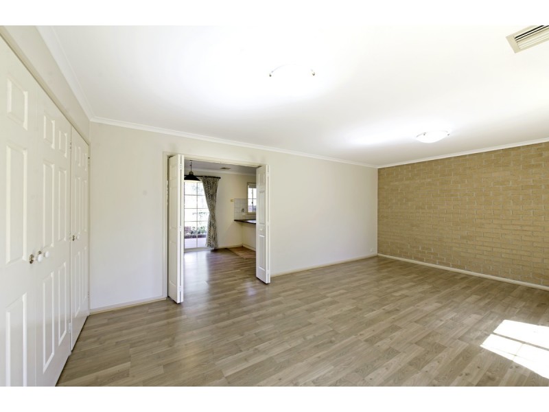 12 Saxby Close, Amaroo ACT 2914