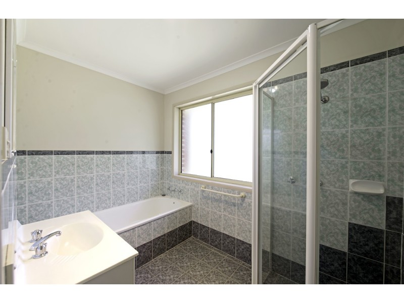 12 Saxby Close, Amaroo ACT 2914