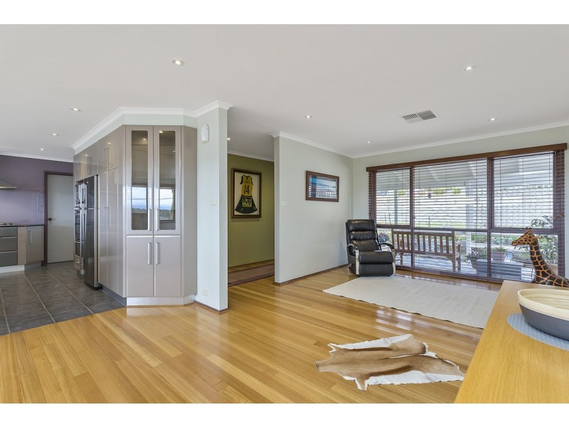 49 Baracchi Crescent, Giralang ACT 2617