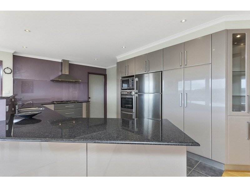 49 Baracchi Crescent, Giralang ACT 2617