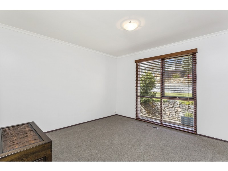49 Baracchi Crescent, Giralang ACT 2617