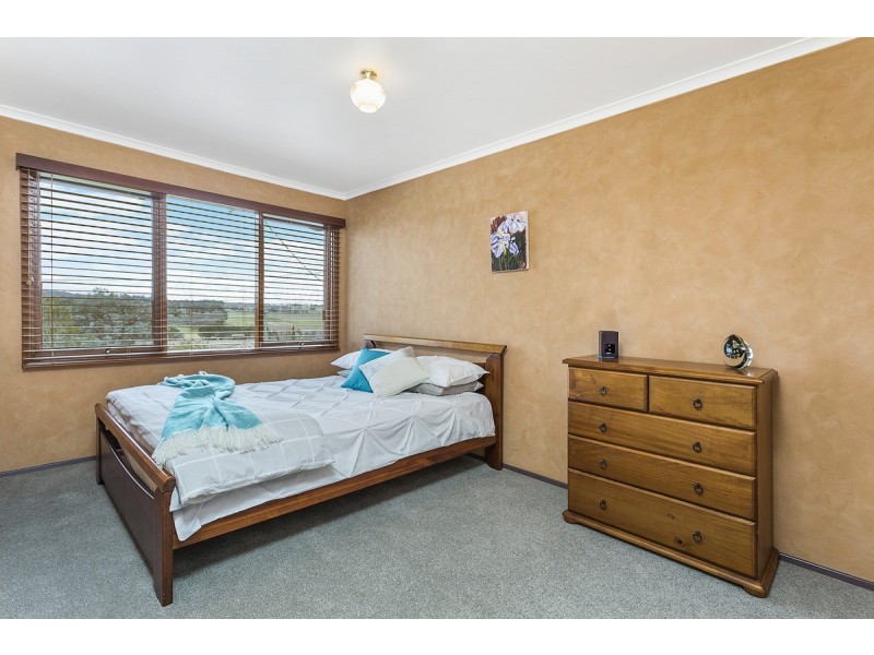 49 Baracchi Crescent, Giralang ACT 2617