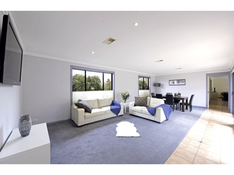 4 Geehi Place, Amaroo ACT 2914