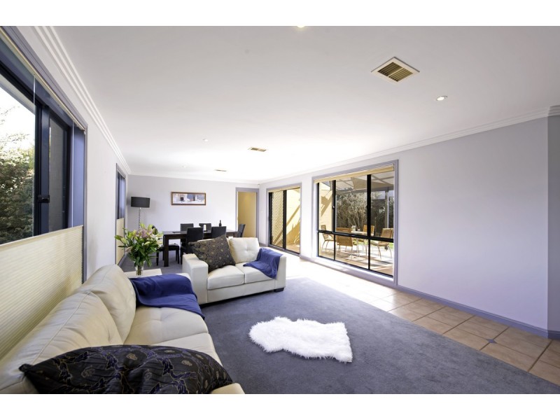 4 Geehi Place, Amaroo ACT 2914
