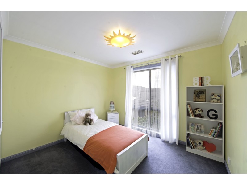 4 Geehi Place, Amaroo ACT 2914
