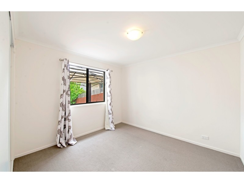 11 Dagmar Berne Street, Macgregor ACT 2615