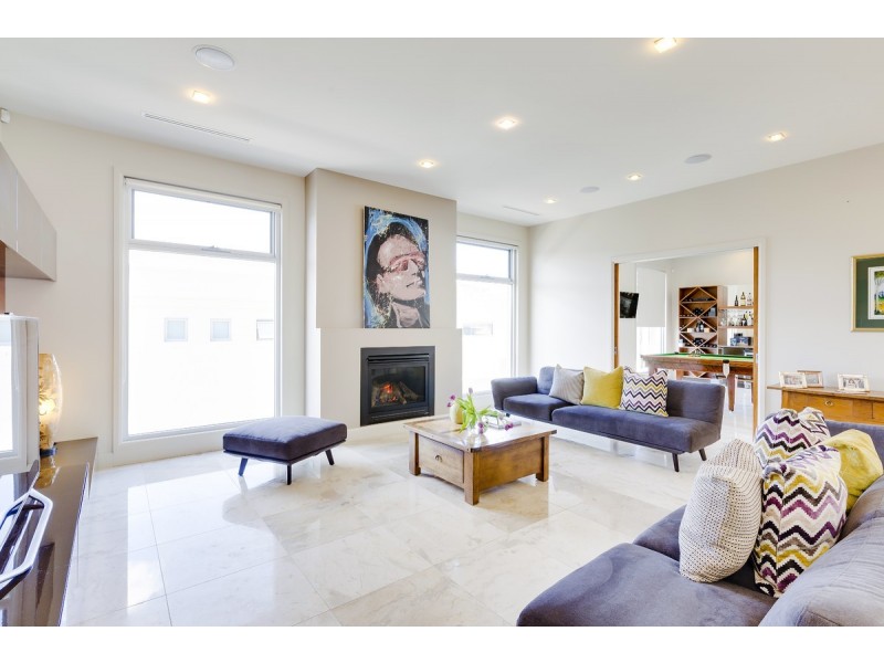 24 Timbarra Crescent, O’malley ACT 2606