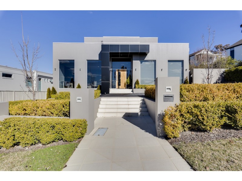 24 Timbarra Crescent, O’malley ACT 2606