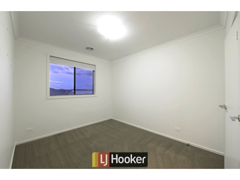 9 Swinney Street, Casey ACT 2913