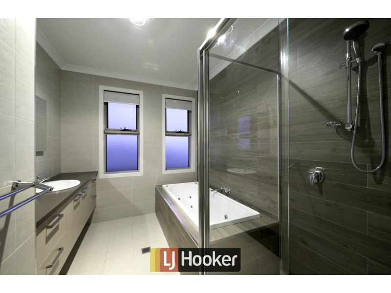 9 Swinney Street, Casey ACT 2913
