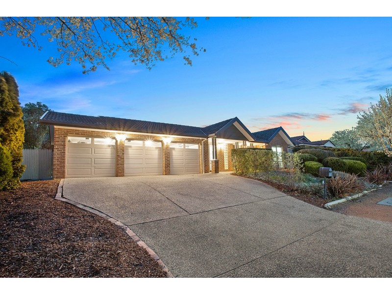 17 Narryer Close, Palmerston ACT 2913