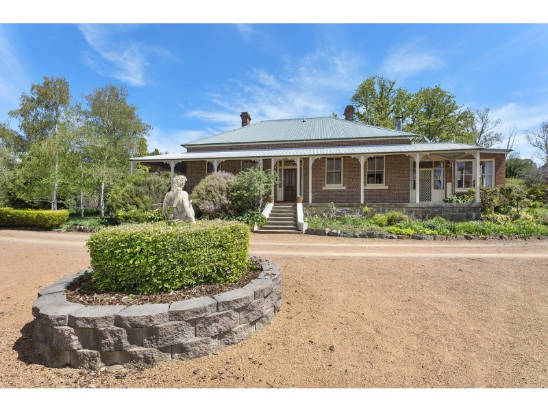 99 Rossi Street, Yass NSW 2582