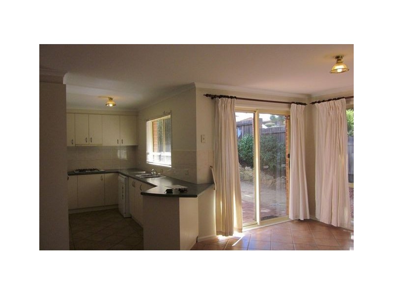 10 Tyenna Close, Amaroo ACT 2914