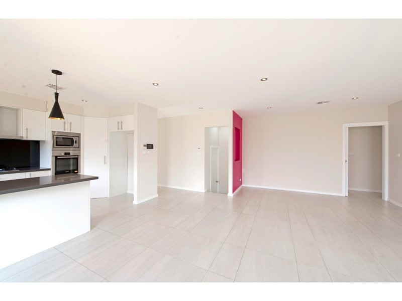 87 Ormiston Street, Harrison ACT 2914